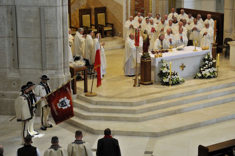 Nabożeństwo ku czci św. Jana Pawła II w Sanktuarium Jana Pawła II