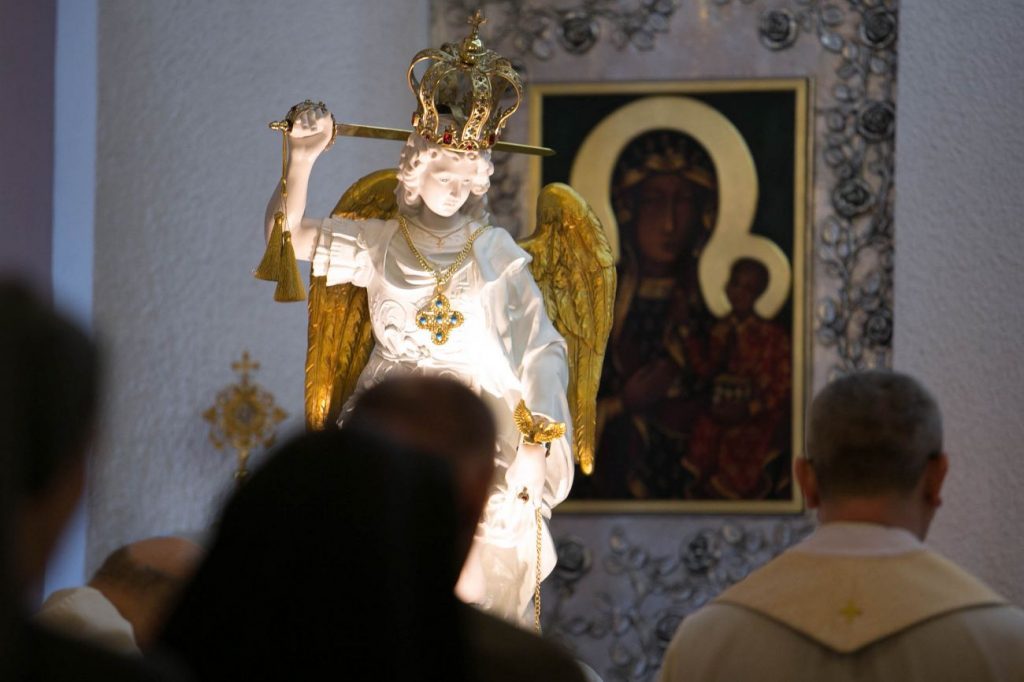 Nawiedzenie Figury św. Michała Archanioła