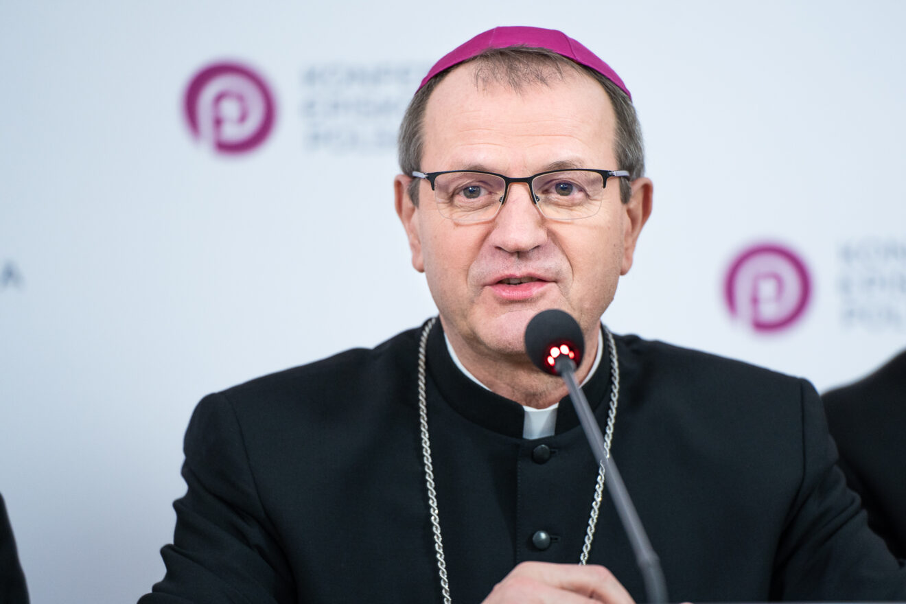 Presidente de la Conferencia Episcopal Polaca: la enseñanza social católica es la brújula de la orientación cristiana hacia las cuestiones sociales